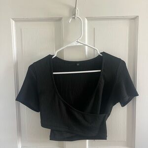 SHEIN Black Ribbed Crop Top